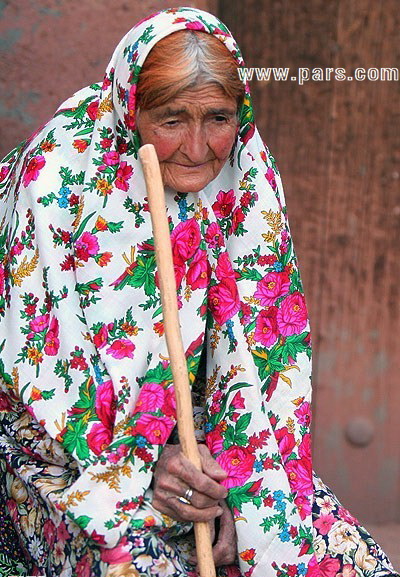 Local Woman-abyane - ابیانه - زن محلی