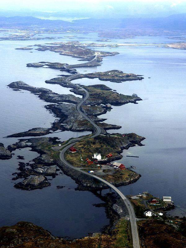 Windy raod through the islands