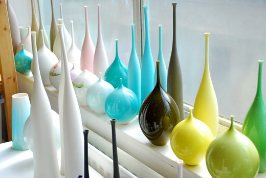 Pointy ceramic vase design